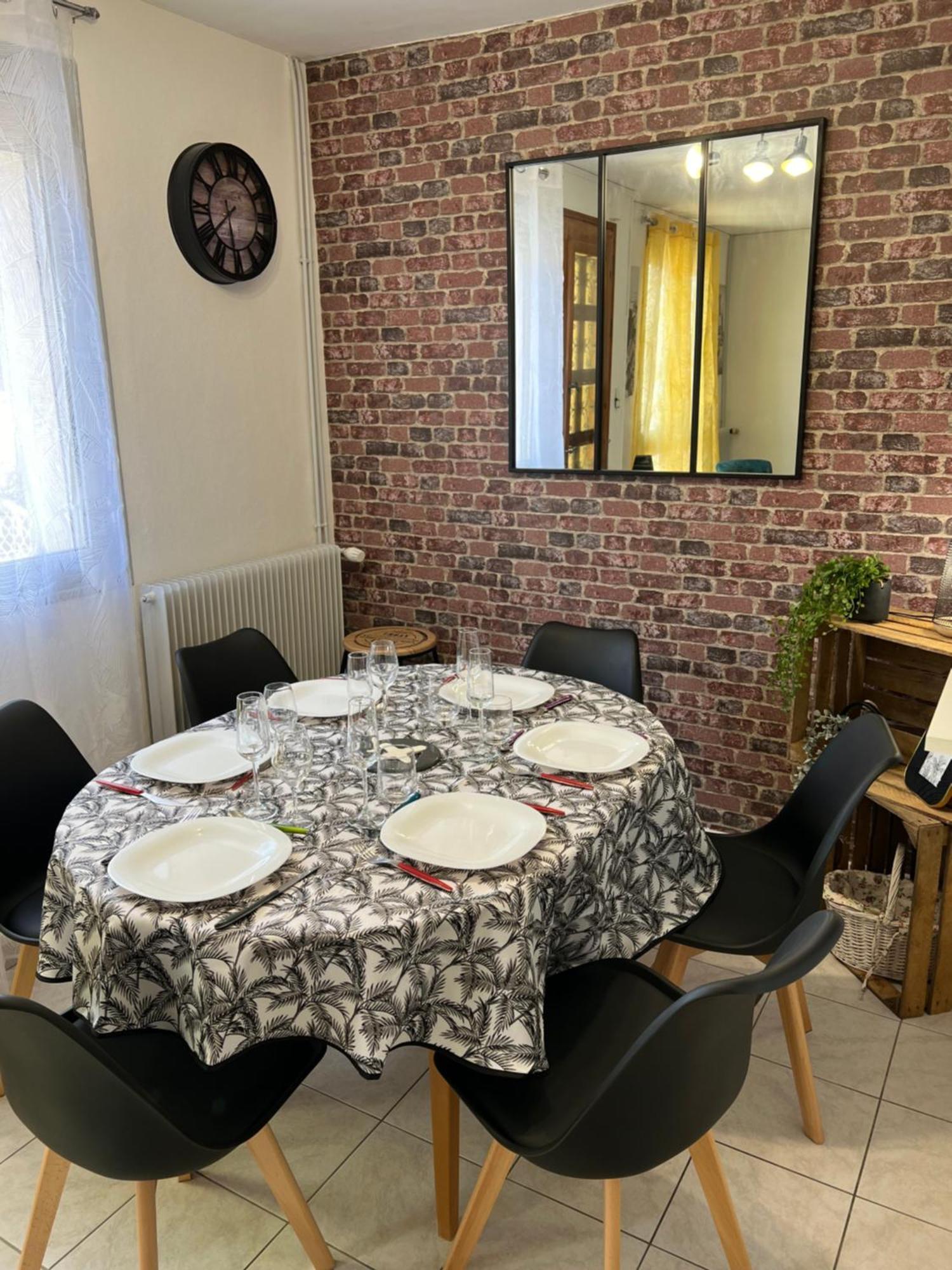 Maison 3 Chambres 6 Personnes Et Garage Chateauroux Ngoại thất bức ảnh